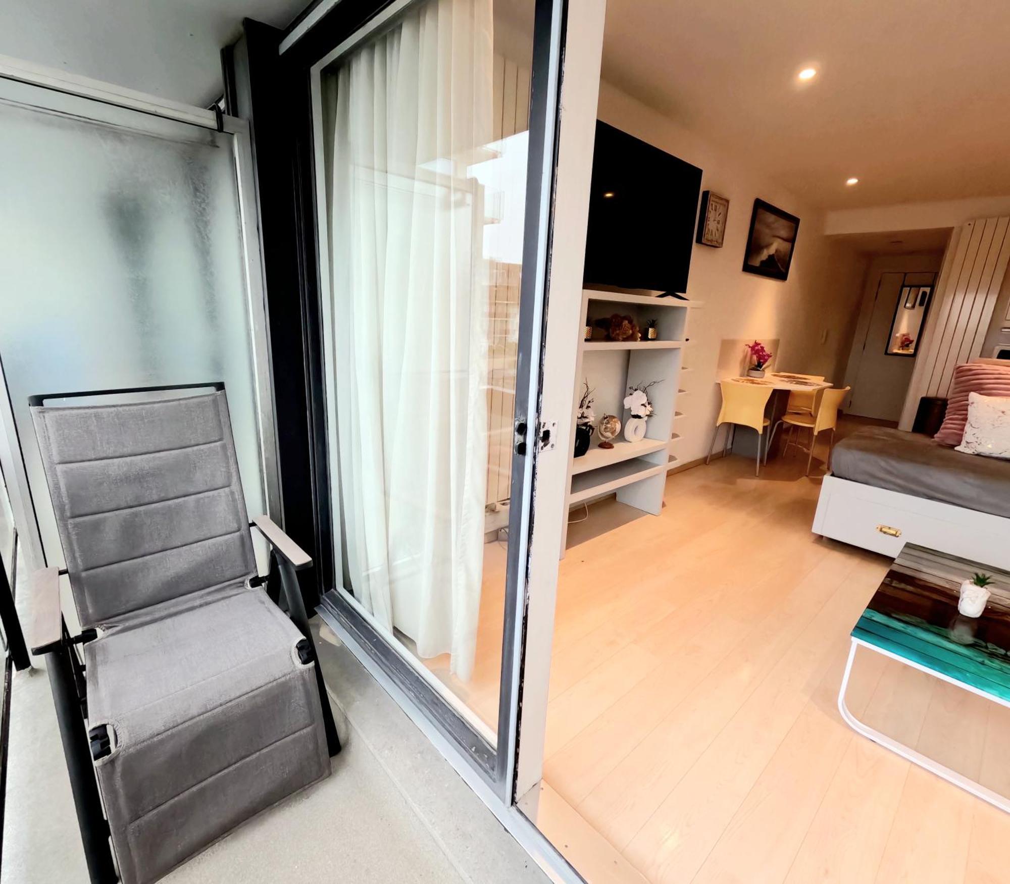 Skyline Suite 2 Остдюнкерк Екстериор снимка